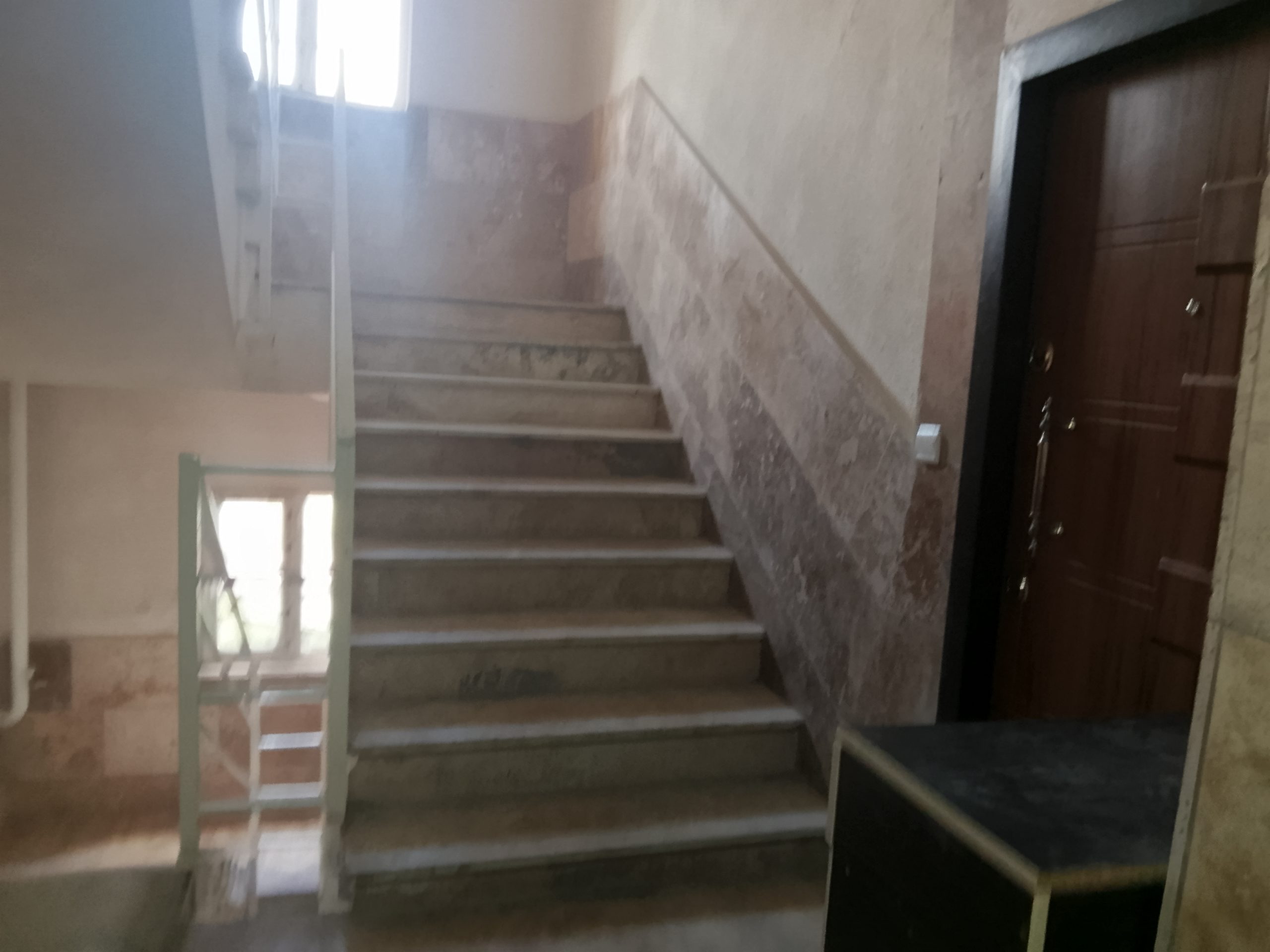 فروش واحد ۶۵ متری فول امکانات